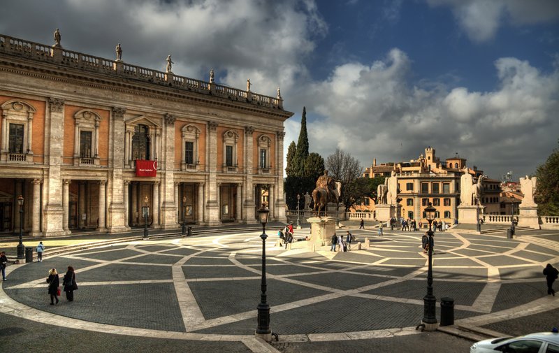 Campidoglio-square2_0
