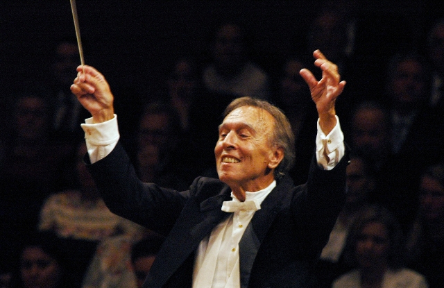 Claudio Abbado, Conductor, dies at 80