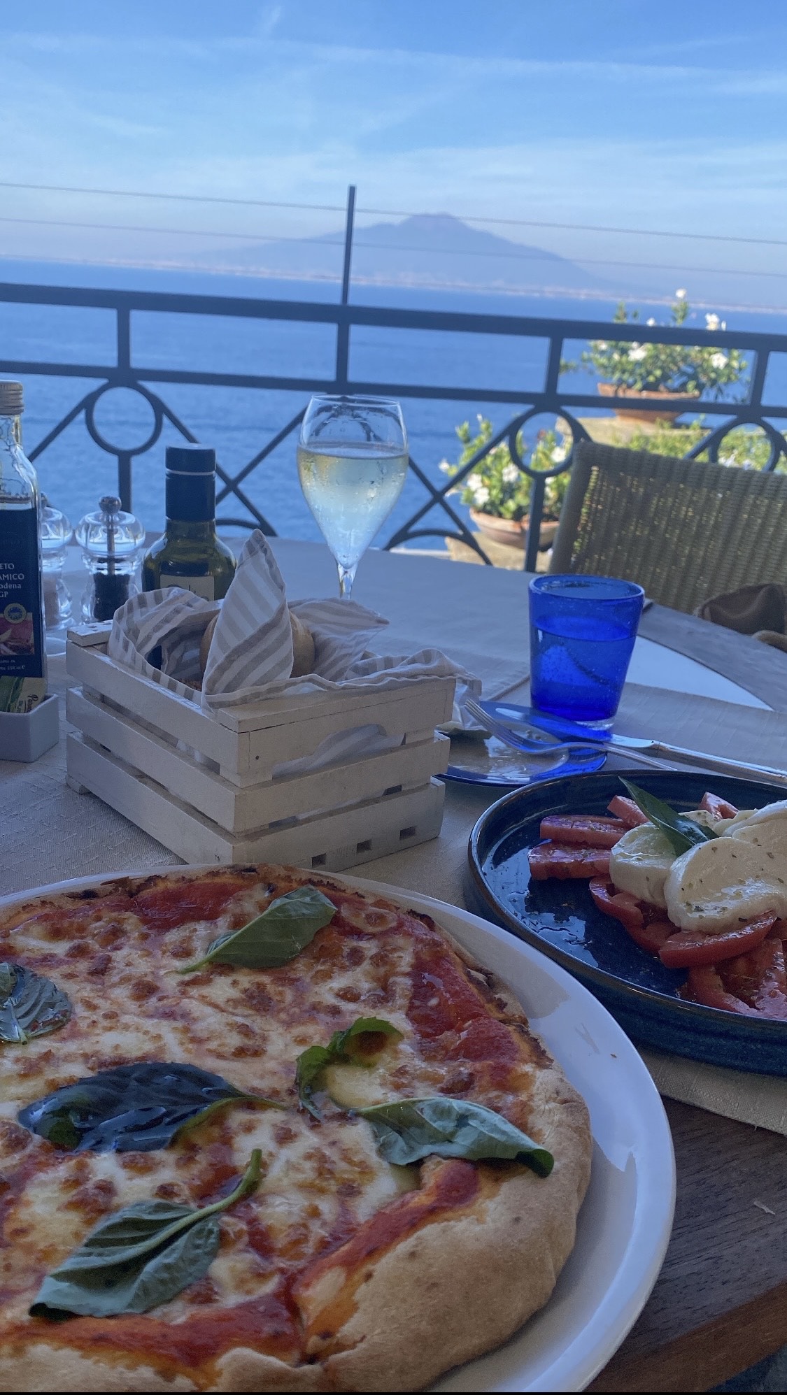 Lunch in Capri