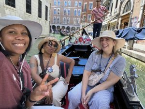 girlfriends trip to Italy